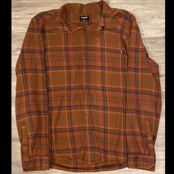 Hurley Men’s flannel - Picture 1 of 7